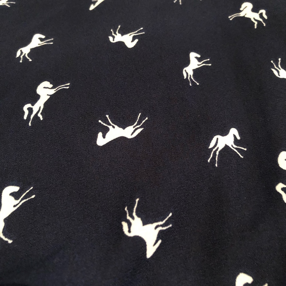 Everly Anthropologie Deep V Neck Navy Dress Horses - Picture 2 of 7